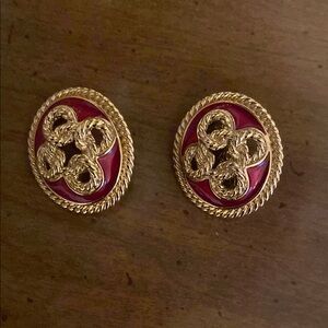 Trifari clip Earrings